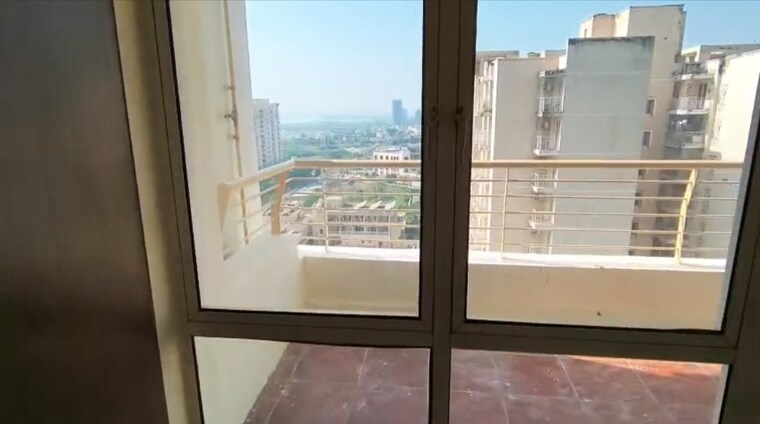 Balcony, raheja-vedaanta 3 Bedroom 1833 Sq.Ft. Apartment In Sector 108 Gurgaon 9596682