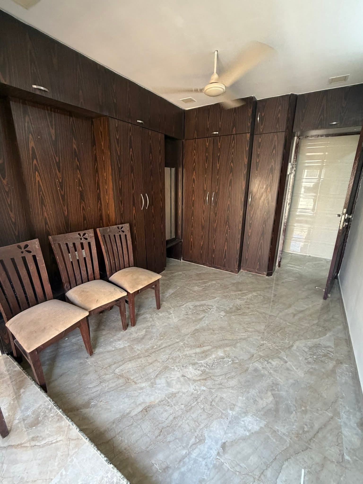 2 BHK Apartment For Rent in RNA NG Suncity Phase III