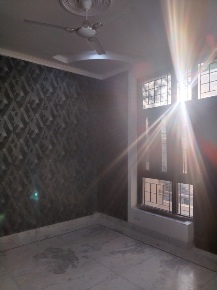 Master Bedroom, sector 37 3 Bedroom 1350 Sq.Ft. Builder Floor In Sector 37 Faridabad 9596745