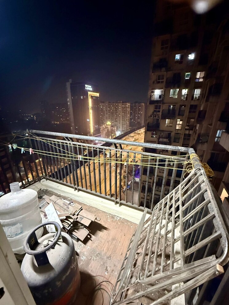 Balcony, db-orchid-ozone 2 Bedroom 510 Sq.Ft. Apartment In Dahisar East Mumbai 9596711