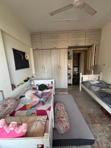 Bedroom in 2 BHK Apartment at Hiranandani Gardens Glen Height, Powai – for Rent