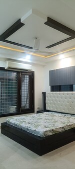 3 BHK + Pooja Room 2800 Sq.Ft. Builder Floor in Anand Vihar 
