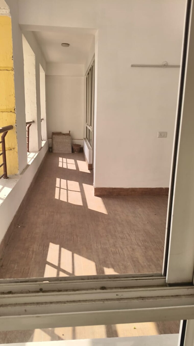 Kitchen, jaypee-kalypso-court 3 Bedroom 2650 Sq.Ft. Apartment In Sector 128 Noida 9596737