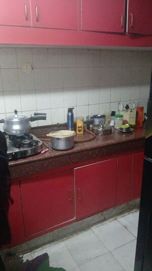 Furnished Amenities in 3 BHK Apartment at Gail Apartments, Sector 62 – for Rent