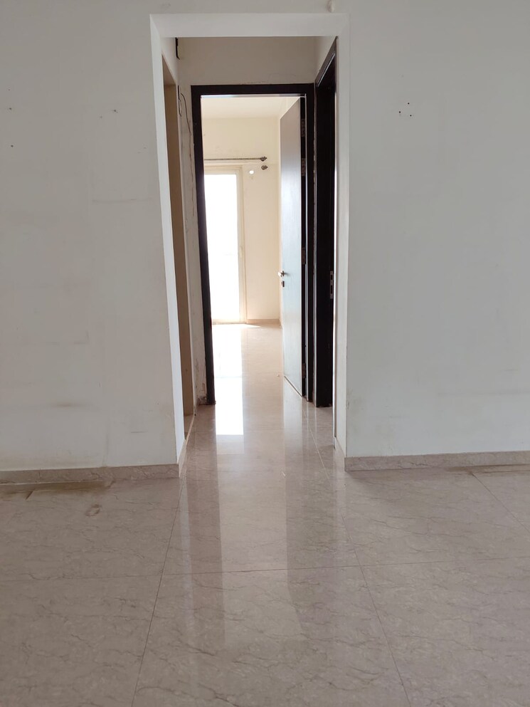Room, jp-decks 2 Bedroom 800 Sq.Ft. Apartment In Goregaon East Mumbai 9596795