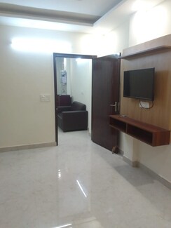 4 BHK + Servant Room Apartment For Sale in DLF The Icon