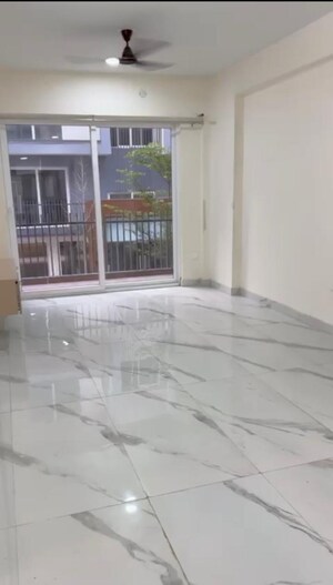 Room in 3.5 BHK Apartment at M3M Soulitude, Sector 89 – for Rent