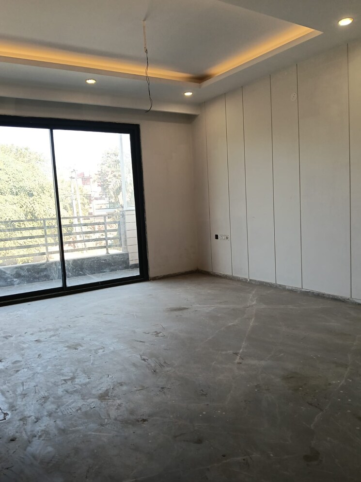 Room, ansal-plaza-sector-23 4 Bedroom 2910 Sq.Ft. Builder Floor In Sector 23 Gurgaon 9596923