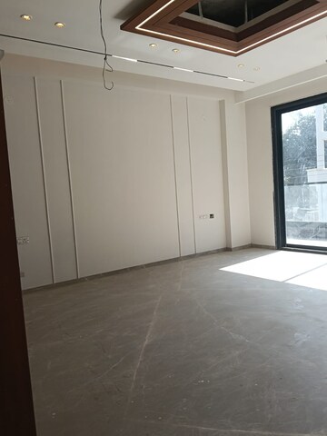 Room in 4 BHK Builder Floor at Ansal Plaza Sector-23, Sector 23 – for Sale