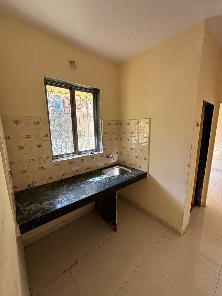 Kitchen, airoli sector 9a 1 Bedroom 550 Sq.Ft. Apartment In Airoli Sector 9a Navi Mumbai 9596919