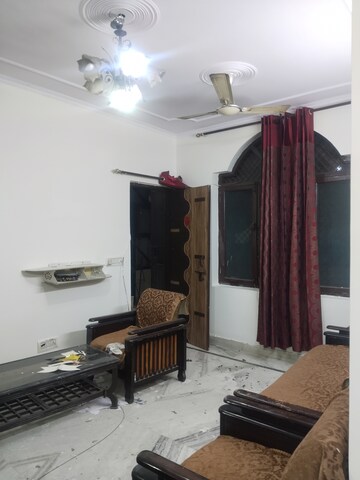 Living Room in 2 BHK Builder Floor at Ashoka Enclave 3, Sector 35 – for Rent