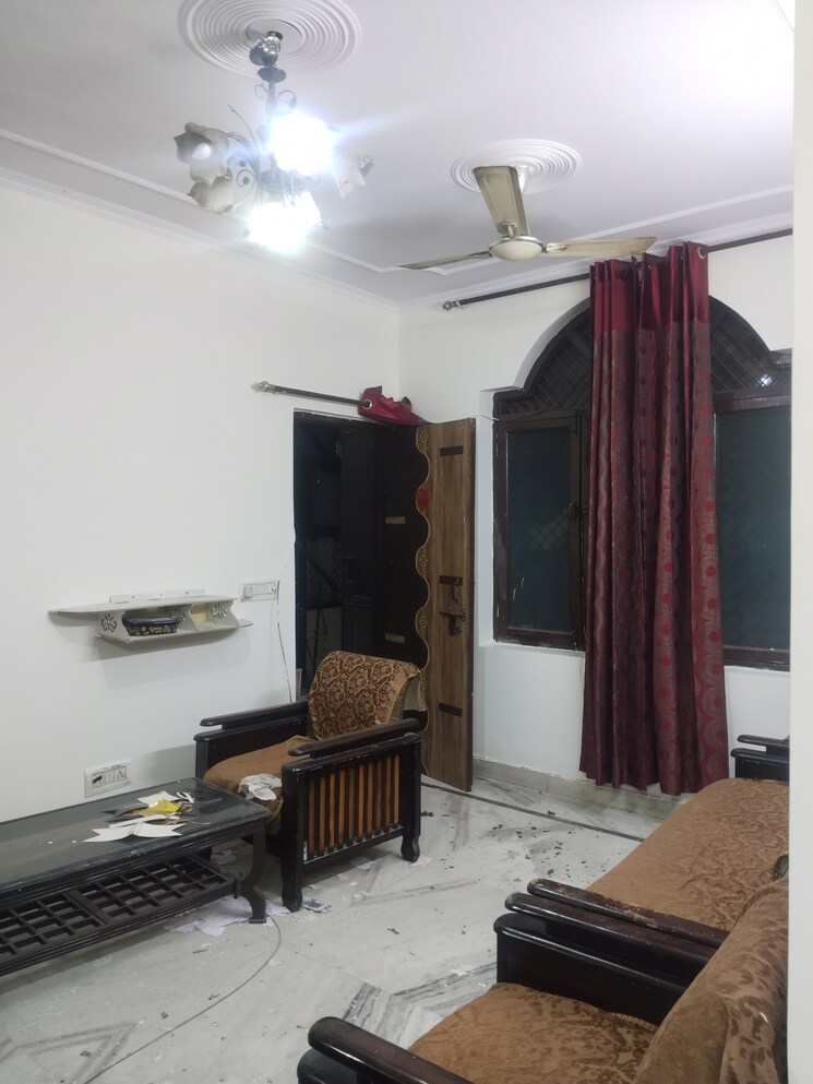 Living Room, ashoka-enclave-3 2 Bedroom 1050 Sq.Ft. Builder Floor In Sector 35 Faridabad 9596944