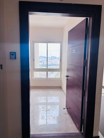 Room in 4 BHK Apartment at Aurobindo Kohinoor, Serilingampally – for Sale