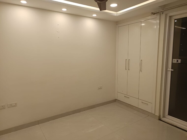 Room, highland-park-chandigarh 3 Bedroom 1855 Sq.Ft. Apartment In Bhabat Zirakpur 9596940