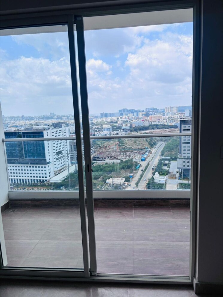 Balcony, aurobindo-kohinoor 4 Bedroom 2805 Sq.Ft. Apartment In Serilingampally Hyderabad 9596896