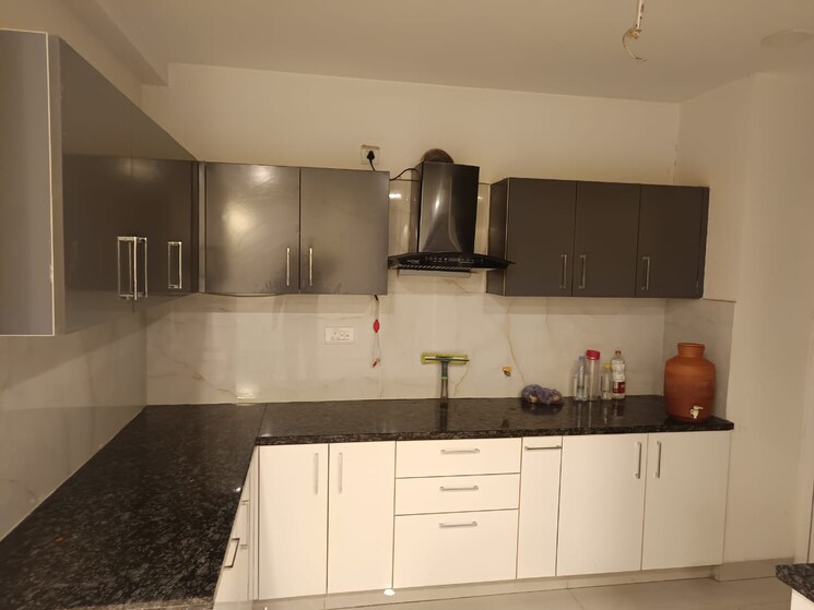 Kitchen, highland-park-chandigarh 3 Bedroom 1855 Sq.Ft. Apartment In Bhabat Zirakpur 9596940