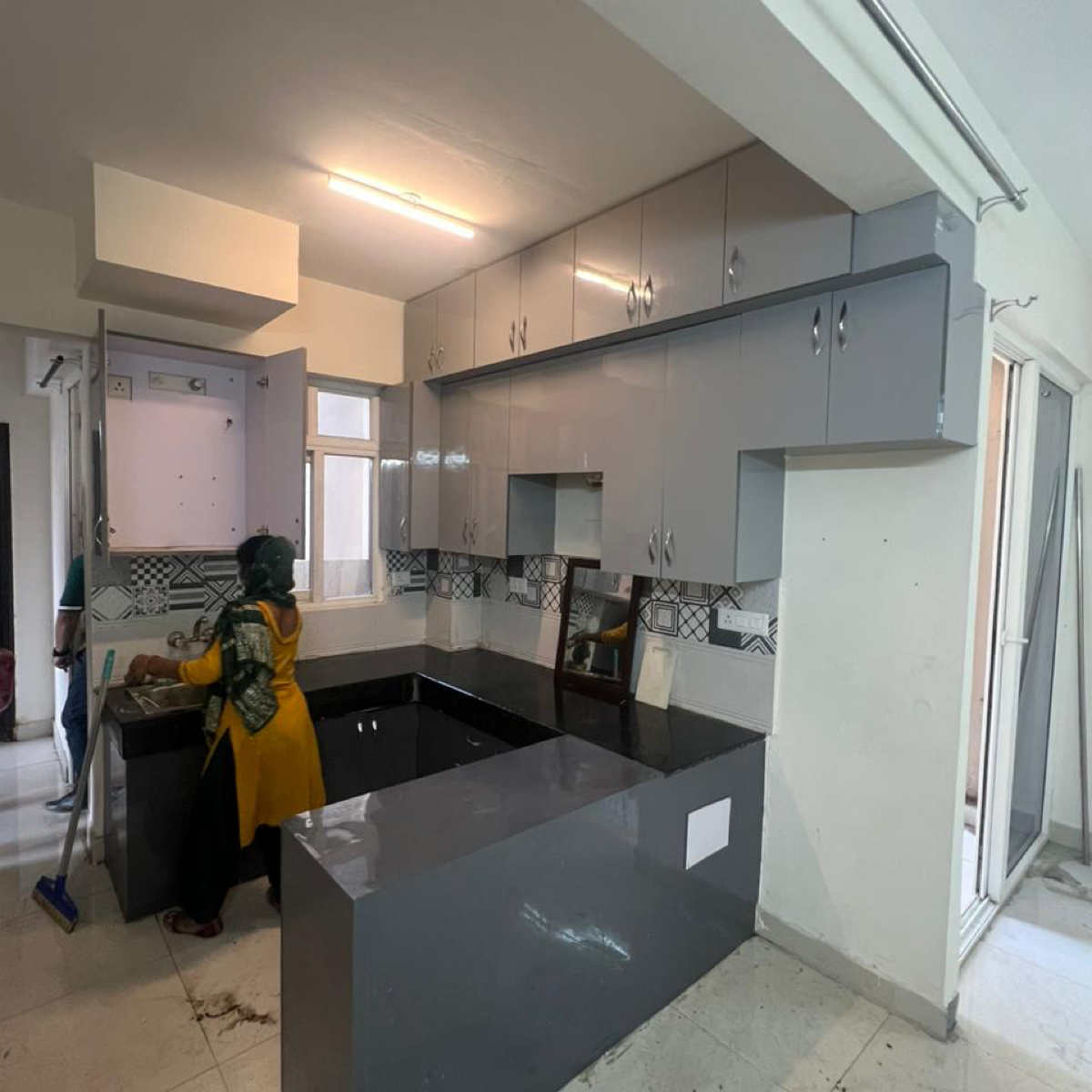 2 BHK + Pooja Room 614 Sq.Ft. Apartment in Signature The Serenas