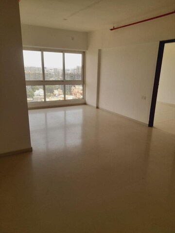 Room in 2 BHK Apartment at Omkar Veda Exclusive, Parel – for Rent