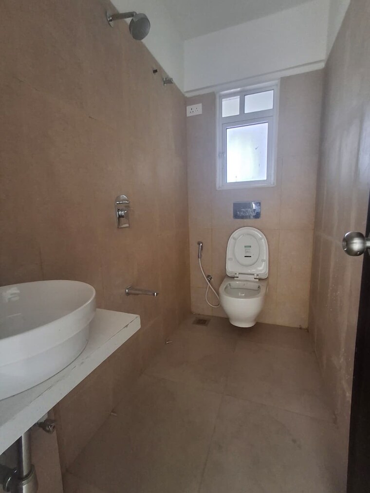 Bathroom, alliance-fortuna-blue 1 Bedroom 536 Sq.Ft. Apartment In Lower Parel Mumbai 9596903