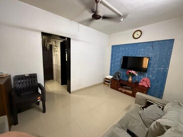 1 BHK Apartment For Sale in Dahisar East