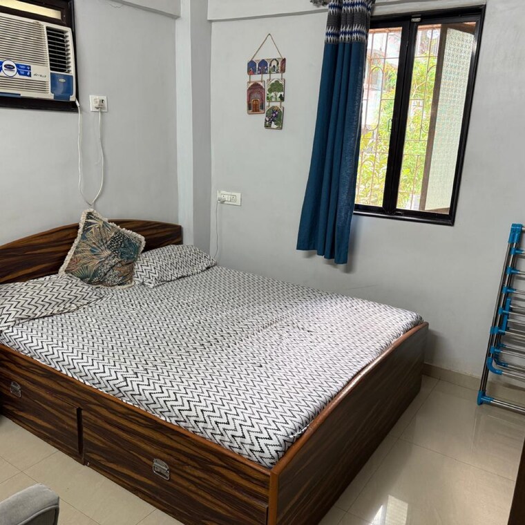 Bedroom, dahisar east 1 Bedroom 460 Sq.Ft. Apartment In Dahisar East Mumbai 9596959