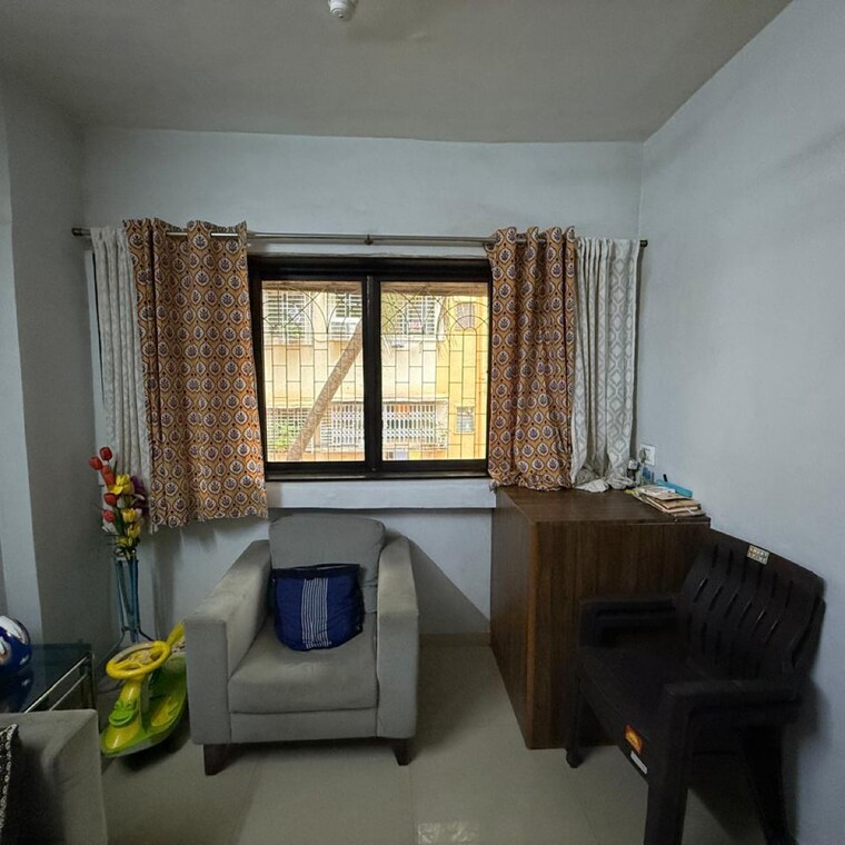 Living Room, dahisar east 1 Bedroom 460 Sq.Ft. Apartment In Dahisar East Mumbai 9596959