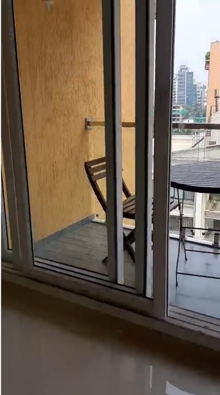 Balcony, sindhi-society 2 Bedroom 949 Sq.Ft. Apartment In Chembur Mumbai 9596945