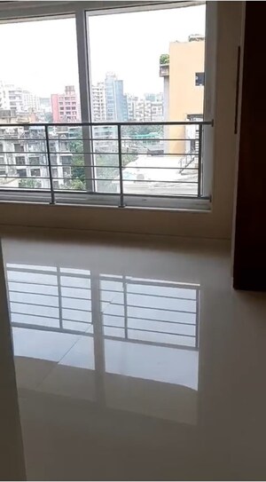 Bedroom in 2 BHK Apartment at Sindhi Society, Chembur – for Rent
