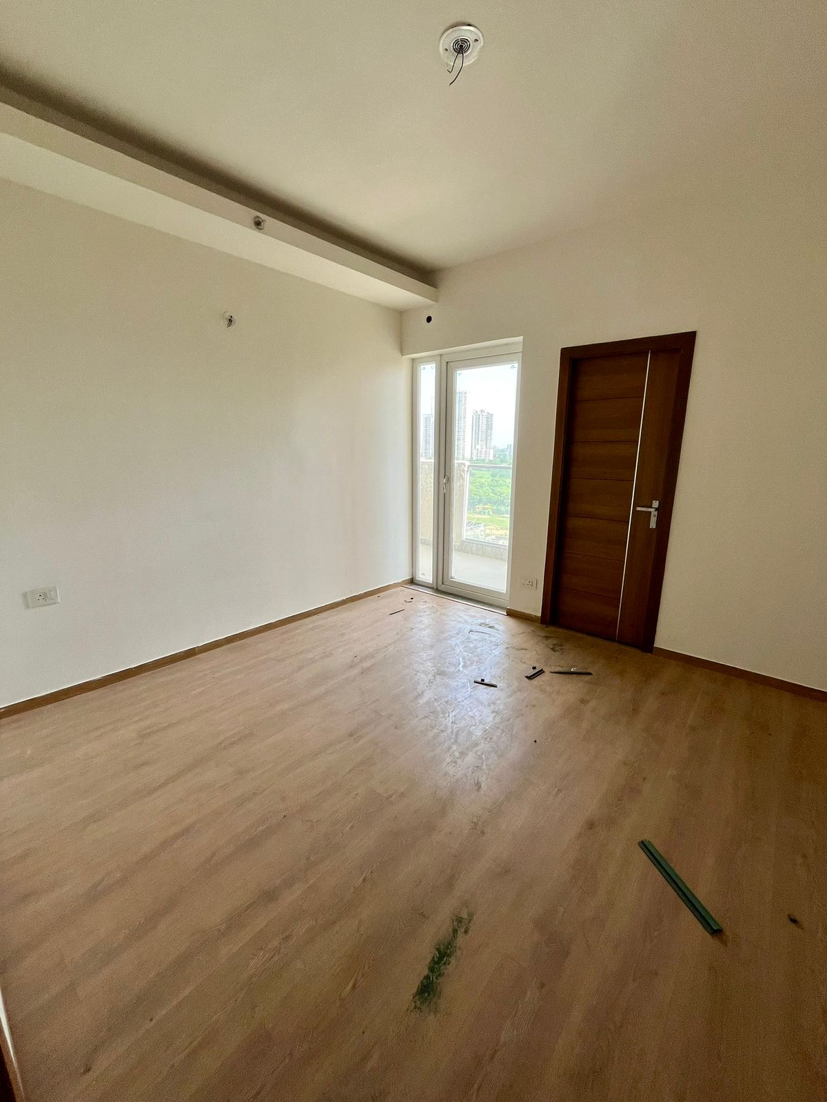 4 BHK + Servant Room Apartment For Rent in Railway Officers RPF Society