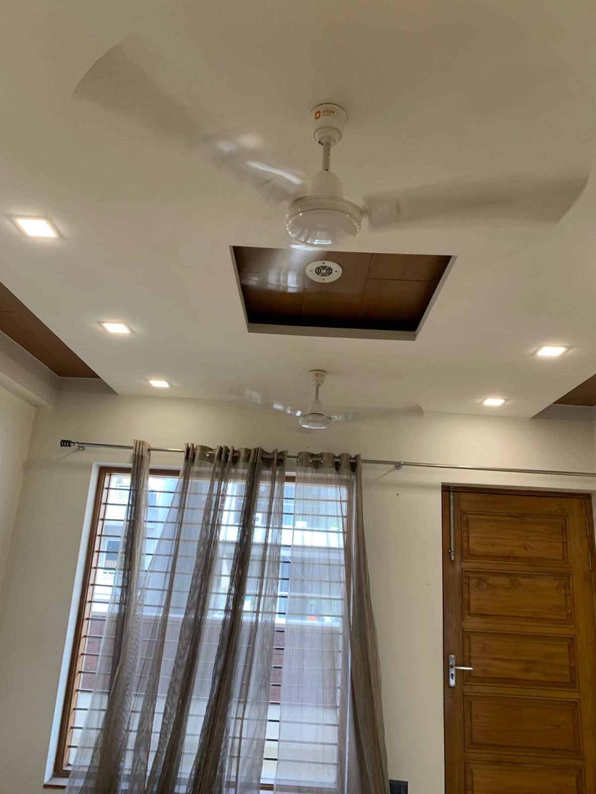 3 BHK Builder Floor For Rent in District 5 B-Block 