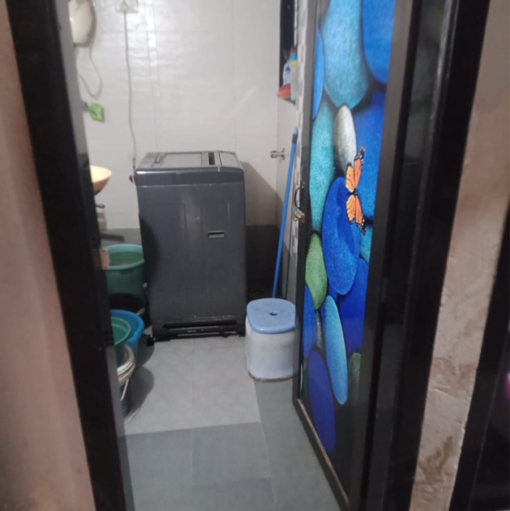 Bathroom, ng-shelter 2 Bedroom 996 Sq.Ft. Apartment In Beverly Park Thane 9597001
