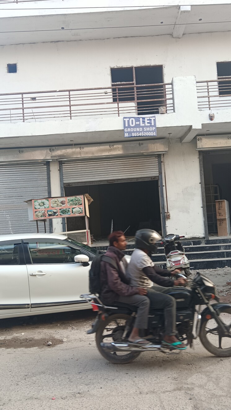 Exterior View, wazirabad Commercial Shop 400 Sq.Ft. In Wazirabad Gurgaon 9597017