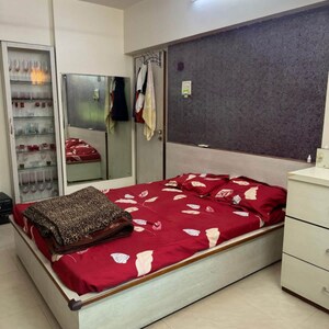  Pg For Rent in Wagle Industrial Estate