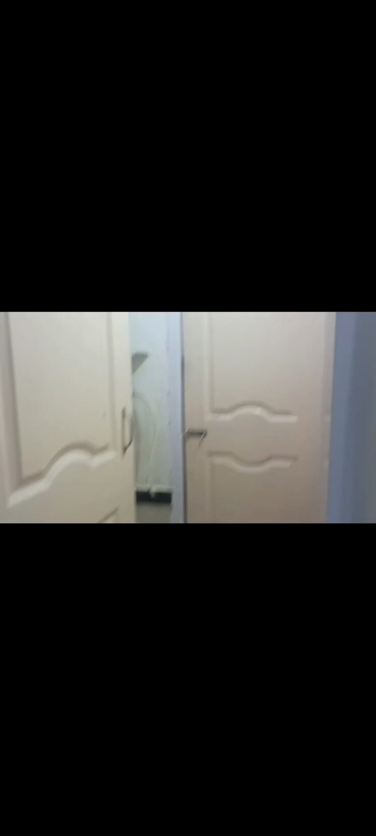 Bathroom, century-mill-mhada-building 1 Bedroom 225 Sq.Ft. Apartment In Lower Parel Mumbai 9597042