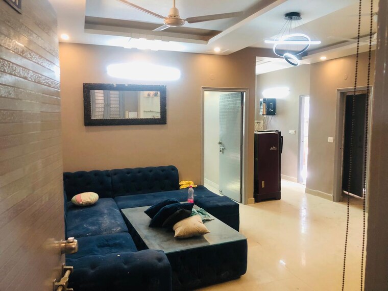 Living Room, uttam nagar 3 Bedroom 100 Sq.Yd. Builder Floor In Uttam Nagar Delhi 9597072