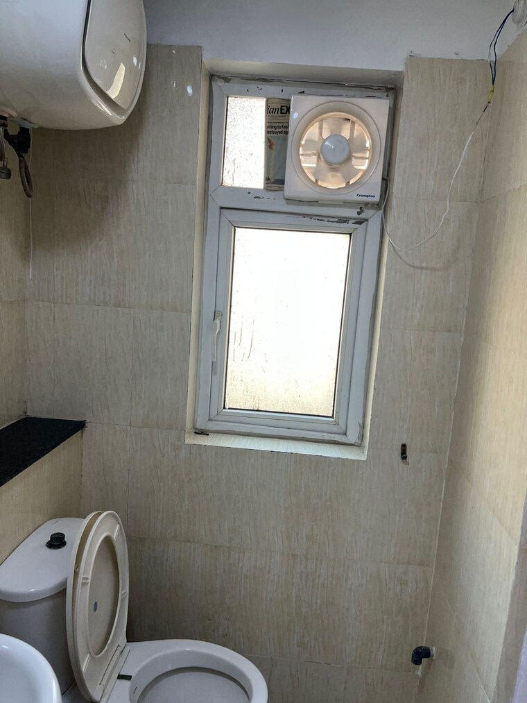 Bathroom, bptp-park-elite-premium 3 Bedroom 1128 Sq.Ft. Apartment In Sector 84 Faridabad 9597030