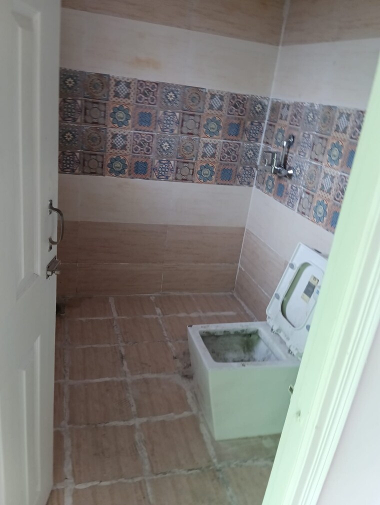 Bathroom, migsun-ultimo 3 Bedroom 995 Sq.Ft. Apartment In Omicron Iii Greater Noida Greater Noida 9597026