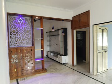 Room in 3 BHK Apartment at Sri Sai Ayyapa Sadan, Madhapur – for Rent