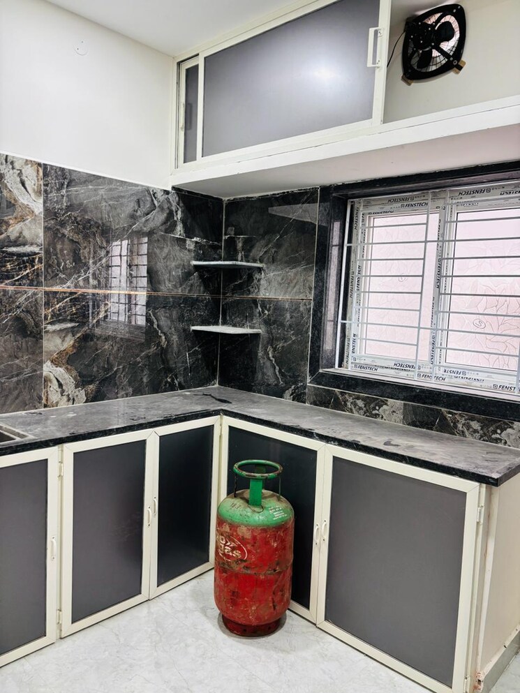 Kitchen, manikonda 2 Bedroom 1100 Sq.Ft. Builder Floor In Manikonda Hyderabad 9597092
