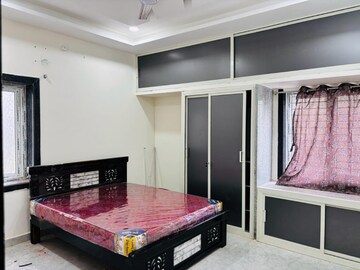 Bedroom in 2 BHK Builder Floor at Manikonda – for Rent