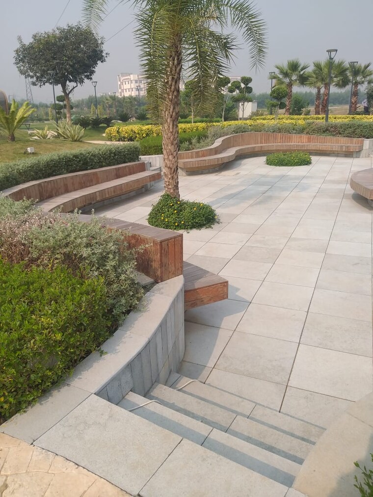 Exterior View, bptp-district-phase-2  140 Sq.Yd. Plot In Sector 84 Faridabad 9597125