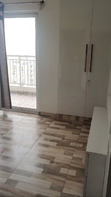 Master Bedroom in 2 BHK Apartment at VVIP Mangal, Raj Nagar Extension – for Rent