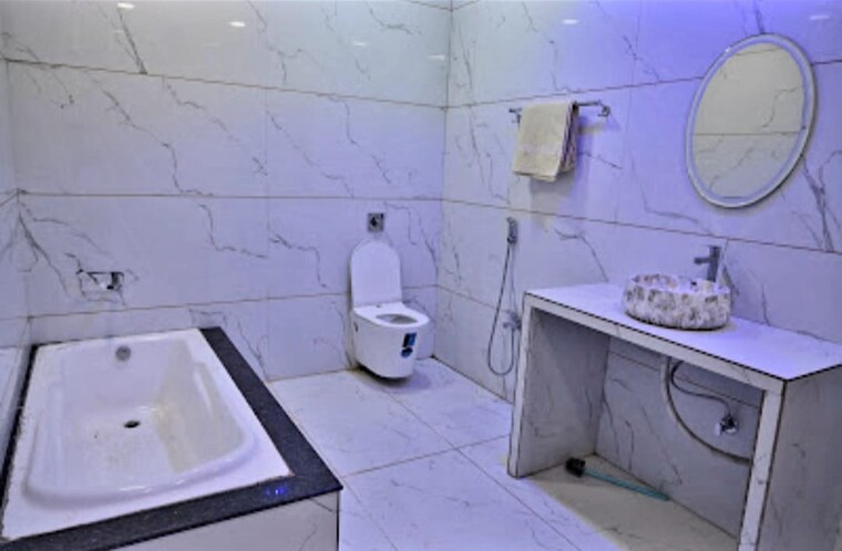 Master Bedroom, mujgahan 5 Bedroom 7800 Sq.Ft. Villa In Mujgahan Raipur 9597241