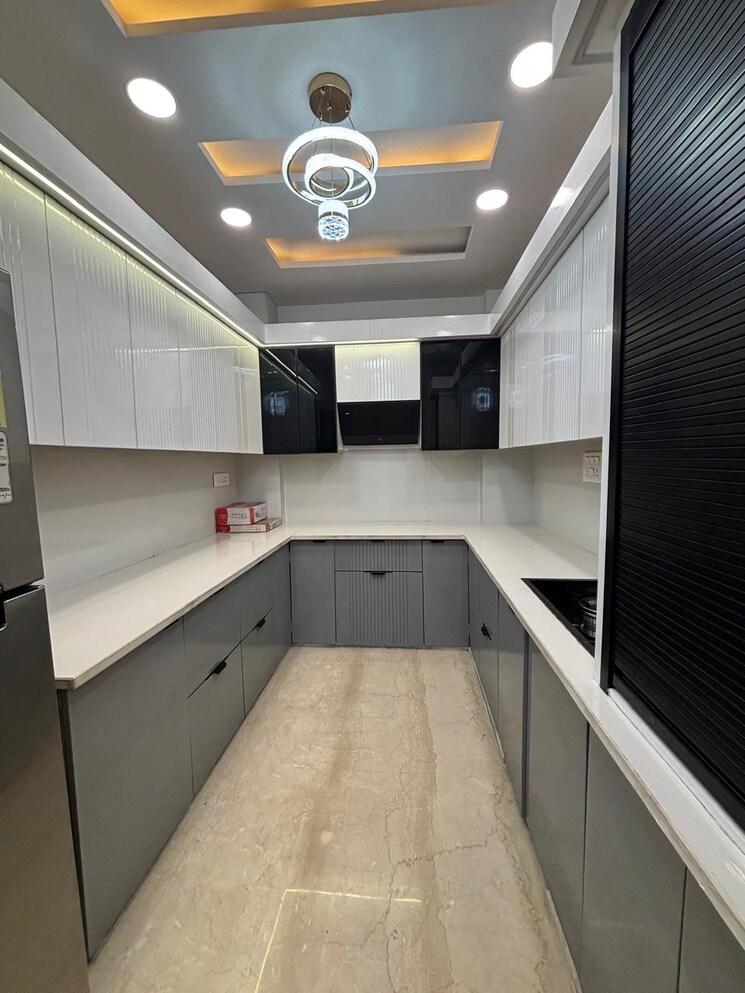 Kitchen, uttam nagar 4 Bedroom 135 Sq.Yd. Builder Floor In Uttam Nagar Delhi 9597293