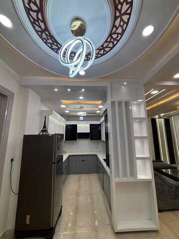 Building Lobby in 4 BHK Builder Floor at Uttam Nagar – for Rent