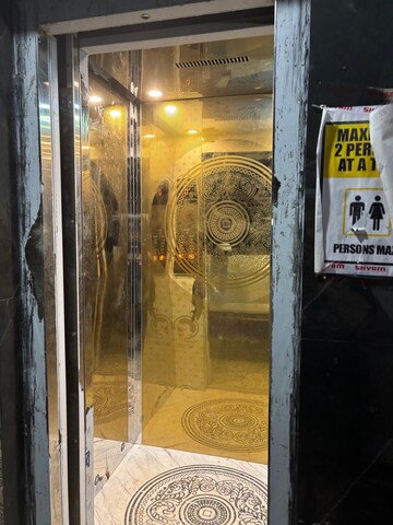 Building Lobby in 4 BHK Builder Floor at Uttam Nagar – for Rent