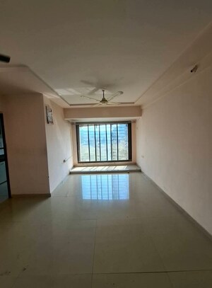 2 BHK Apartment For Rent in RNA NG Suncity Phase III, Kandivali East