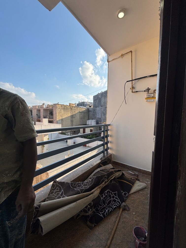 Balcony, chattarpur 2 Bedroom 850 Sq.Ft. Apartment In Chattarpur Delhi 9597598