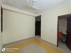 2 BHK + Extra Room Builder Floor For Sale in Mahaveer Appartment 