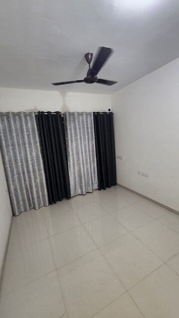 Bedroom in 2 BHK Apartment at Acme Ozone, Manpada – for Rent